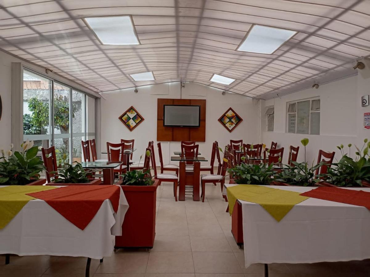 Hotel Marbella Chico Bogota Ngoại thất bức ảnh