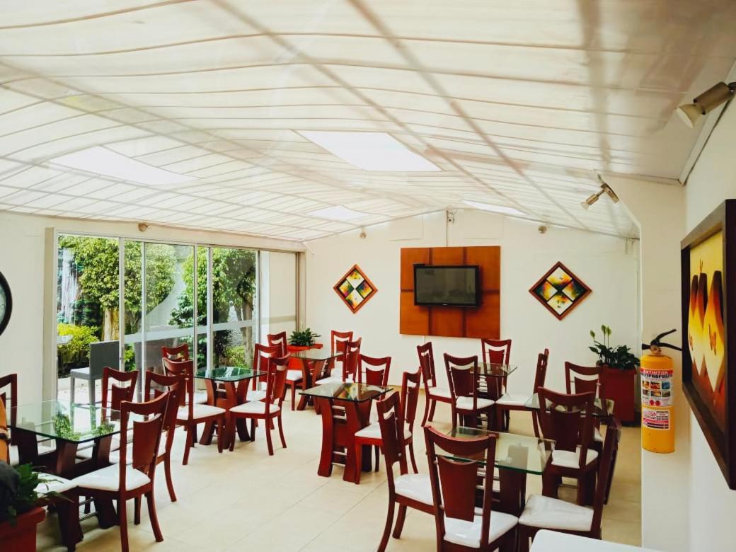 Hotel Marbella Chico Bogota Ngoại thất bức ảnh