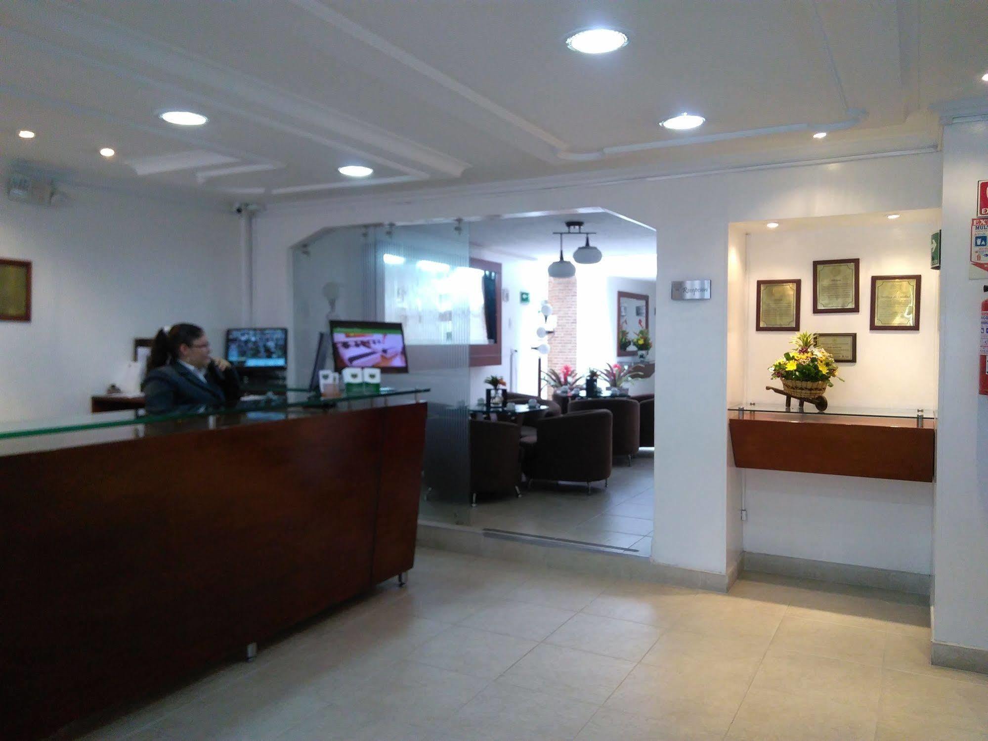 Hotel Marbella Chico Bogota Ngoại thất bức ảnh